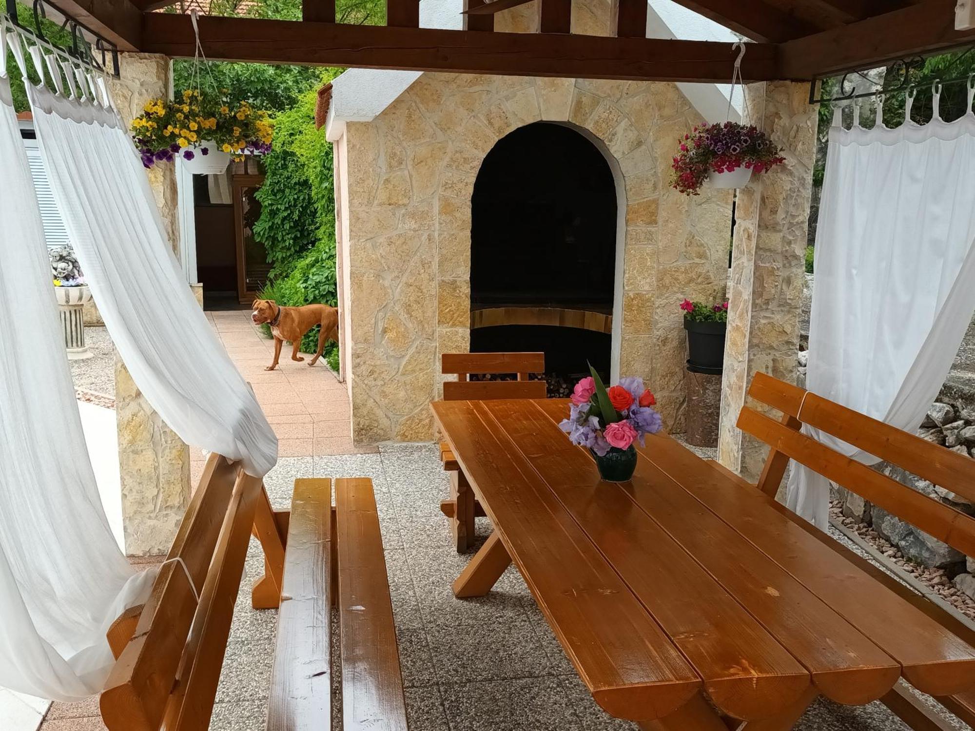 Holiday Home Perunika Zezevica Exterior photo